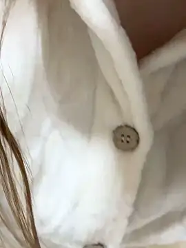 mayu06000 online show from January 11, 2026, 4:12 pm