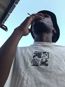 cuminsidebby online show from March 17, 2026, 5:00 am