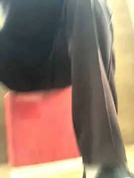 cuminsidebby online show from April 13, 2026, 6:41 am