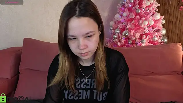 Lori Blossom online show from February 2, 2026, 9:08 am