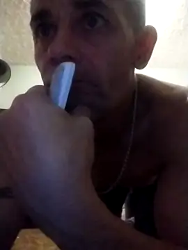 Snapshot of kaylikinky chatting on November 8, 2025, 5:45 pm kaylikinky online show from November 8, 2025, 5:45 pm