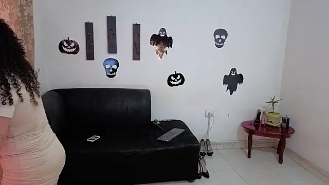 Snapshot of Kloewolf chatting on October 14, 2025, 2:51 pm Kloewolf online show from October 14, 2025, 2:51 pm