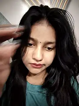 Dipali143143 online show from May 20, 2026, 7:31 pm