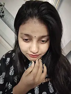Dipali143143 online show from June 25, 2026, 6:56 pm