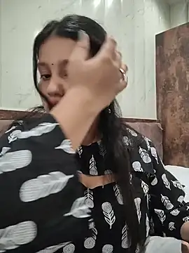 Dipali143143 online show from July 22, 2026, 9:01 am