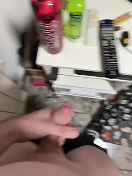 Arturito9769 online show from April 13, 2026, 11:10 pm