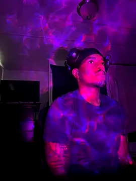 Snapshot of tyrek5051 chatting on October 18, 2025, 6:19 pm tyrek5051 online show from October 18, 2025, 6:19 pm