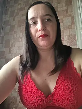 Snapshot of EvelinCutex chatting on November 6, 2025, 6:25 am EvelinCutex online show from November 6, 2025, 6:25 am