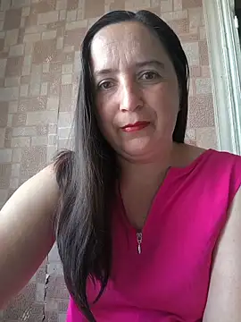 Snapshot of EvelinCutex chatting on June 12, 2026, 7:07 am EvelinCutex online show from June 12, 2026, 7:07 am