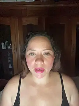 Snapshot of sabrossa chatting on November 8, 2025, 3:07 am sabrossa online show from November 8, 2025, 3:07 am