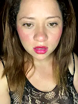 Snapshot of sabrossa chatting on November 12, 2025, 3:51 am sabrossa online show from November 12, 2025, 3:51 am