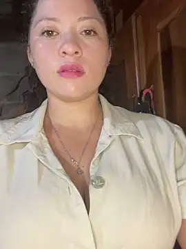 sabrossa online show from April 13, 2026, 3:34 am