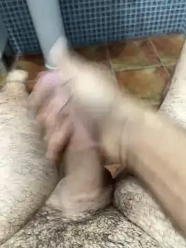 Snapshot of Pollon1994 chatting on October 28, 2025, 3:14 pm Pollon1994 online show from October 28, 2025, 3:14 pm