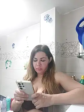 Snapshot of Alisasex@xh chatting on March 1, 2025, 12:12 pm Alisasexxh online show from March 1, 2025, 12:12 pm