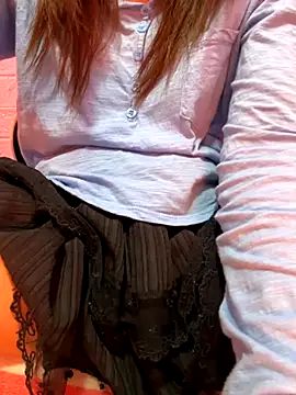 xixi2025-16 online show from November 19, 2025, 3:17 am