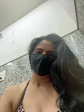 Snapshot of SashaPatel chatting on April 23, 2026, 12:29 pm SashaPatel online show from April 23, 2026, 12:29 pm