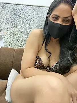Snapshot of SashaPatel chatting on May 6, 2026, 2:33 pm SashaPatel online show from May 6, 2026, 2:33 pm