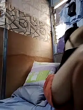 Deliciousgirl14 online show from September 27, 2025, 4:50 am