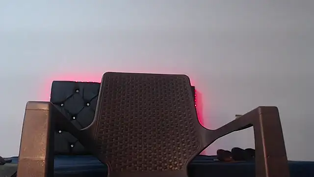 Snapshot of DotexxBig_Keitt chatting on October 28, 2025, 12:58 am DotexxBig Keitt online show from October 28, 2025, 12:58 am