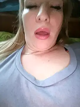 babyjessi online show from February 3, 2026, 2:33 pm