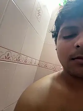 Kira 1413 online show from September 28, 2025, 3:50 pm