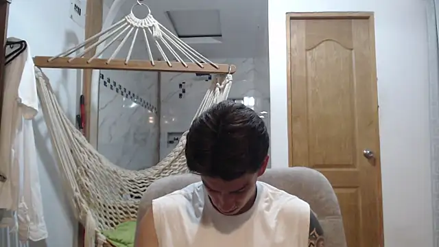 Snapshot of AteneoJr chatting on September 9, 2025, 4:34 am AteneoJr online show from September 9, 2025, 4:34 am