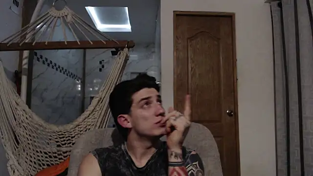 Snapshot of AteneoJr chatting on September 21, 2025, 4:03 am AteneoJr online show from September 21, 2025, 4:03 am