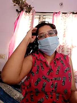 Snapshot of thanusi_2 chatting on March 9, 2026, 4:27 am thanusi 2 online show from March 9, 2026, 4:27 am