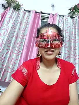 Snapshot of thanusi_2 chatting on March 26, 2026, 5:29 pm thanusi 2 online show from March 26, 2026, 5:29 pm