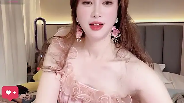 wuyueaini online show from March 16, 2026, 6:28 am