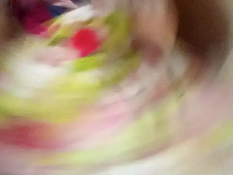 Snapshot of Manugata085 chatting on April 11, 2026, 11:42 pm Manugata085 online show from April 11, 2026, 11:42 pm