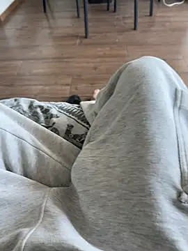 Snapshot of Manu97k chatting on November 30, 2025, 8:51 am Manu97k online show from November 30, 2025, 8:51 am