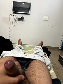 Snapshot of Hotguyforfun chatting on December 15, 2025, 11:25 am Hotguyforfun online show from December 15, 2025, 11:25 am