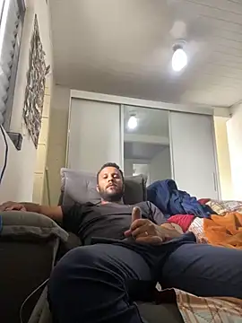 Snapshot of RodrigoBarbudoMT chatting on November 4, 2025, 5:12 pm RodrigoBarbudoMT online show from November 4, 2025, 5:12 pm