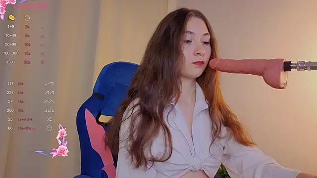 Trinity Bunny online show from September 24, 2025, 2:09 pm