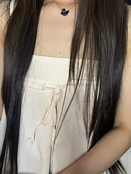 Dolly282 online show from July 28, 2026, 7:39 pm