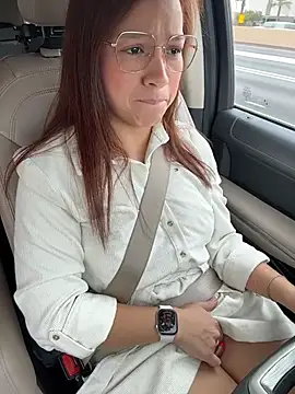 Mrs MrLove online show from February 10, 2026, 6:12 pm