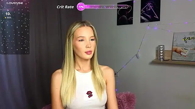  Cutiefull Lion  online show from September 15, 2025, 5:29 am