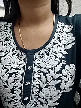 Vaani Actress online show from March 19, 2026, 2:10 pm