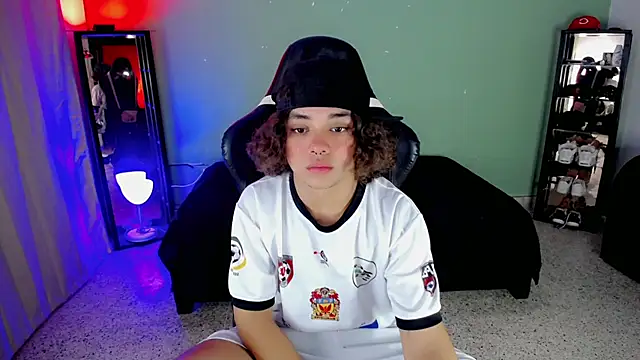 Snapshot of Stein_ chatting on November 27, 2025, 12:51 pm Stein online show from November 27, 2025, 12:51 pm