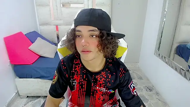 Snapshot of Stein_ chatting on November 29, 2025, 8:45 pm Stein online show from November 29, 2025, 8:45 pm