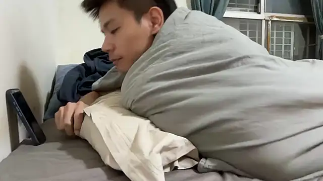 Snapshot of Foxfoxfox4 chatting on February 2, 2026, 2:49 pm Foxfoxfox4 online show from February 2, 2026, 2:49 pm