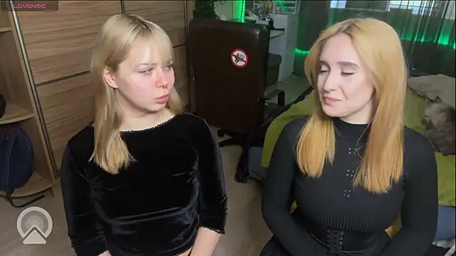 Snapshot of xxx_sandra_ chatting on March 6, 2026, 2:24 pm xxx sandra online show from March 6, 2026, 2:24 pm