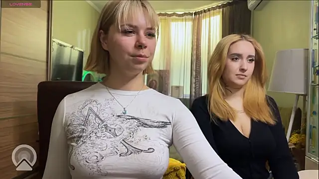 Snapshot of xxx_sandra_ chatting on March 12, 2026, 2:23 pm xxx sandra online show from March 12, 2026, 2:23 pm