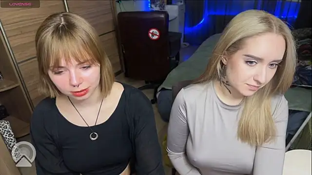 Snapshot of xxx_sandra_ chatting on April 6, 2026, 1:34 pm xxx sandra online show from April 6, 2026, 1:34 pm