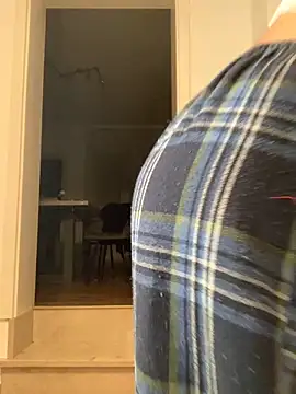 Snapshot of mrskarmaa chatting on October 24, 2025, 3:25 am mrskarmaa online show from October 24, 2025, 3:25 am