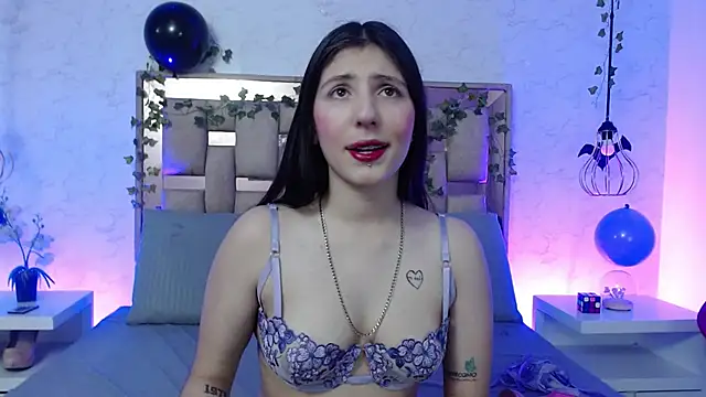 ScarlettRox online show from November 9, 2025, 1:09 pm