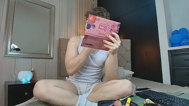 TaylerWhite online show from September 11, 2025, 12:27 pm