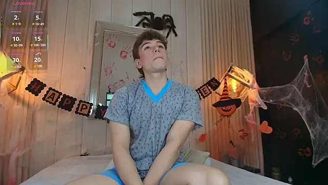 TaylerWhite online show from October 18, 2025, 12:28 pm