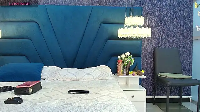 TaylerWhite online show from January 14, 2026, 12:00 pm